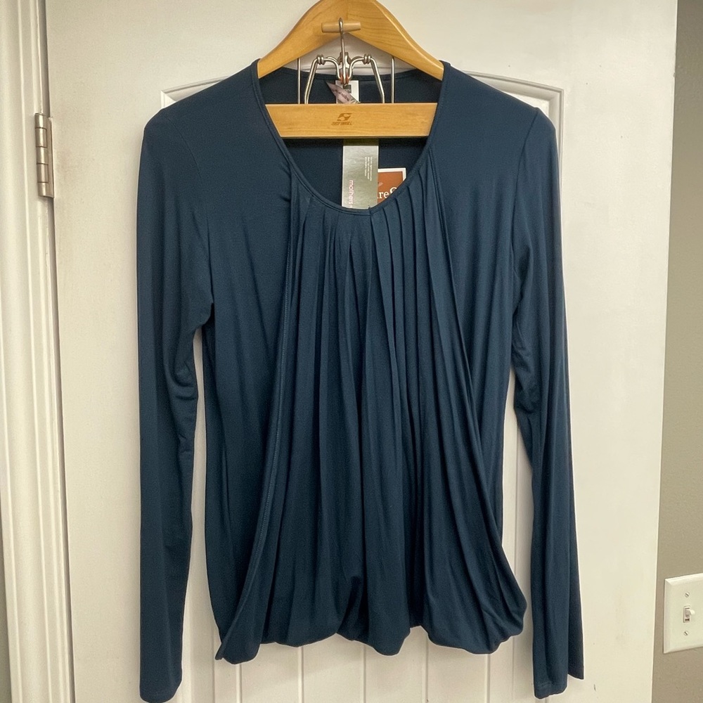 Maternity/nursing top size L